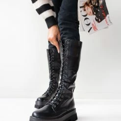 Συμφωνίες 🛒 The Fashion Project Μπότες με κορδόνια και διπλή σόλα - Μαύρο 🎁 11 Συμφωνίες 🛒 The Fashion Project Μπότες με κορδόνια και διπλή σόλα - Μαύρο 🎁 -Sneakers Κατάστημα combat mpotes me dipli sola 97504 gyyb