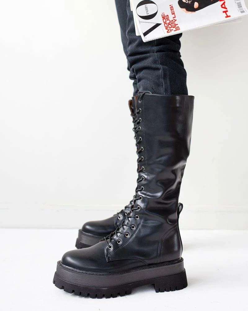 Συμφωνίες 🛒 The Fashion Project Μπότες με κορδόνια και διπλή σόλα - Μαύρο 🎁 3 Συμφωνίες 🛒 The Fashion Project Μπότες με κορδόνια και διπλή σόλα - Μαύρο 🎁