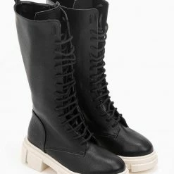 Εκπτωση 💯 Μπότες με κορδόνια και διχρωμία Estil - Μαύρο 🛒 11 Εκπτωση 💯 Μπότες με κορδόνια και διχρωμία Estil - Μαύρο 🛒 -Sneakers Κατάστημα estil combat mpotes me dixrwmia 96875 5cvt