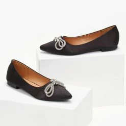 Αγορά 🥰 The Fashion Project Μπαλαρίνες μυτερές σατέν χωρίς τακούνι - Μαύρο 🥰 -Sneakers Κατάστημα goves muteres saten xwris takouni 105922 b2gv