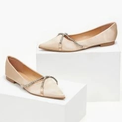 Καλύτερες κριτικές για ⭐ The Fashion Project Μπαλαρίνες σατέν με Strass χωρίς τακούνι - Άμμου 😍 14 Καλύτερες κριτικές για ⭐ The Fashion Project Μπαλαρίνες σατέν με Strass χωρίς τακούνι - Άμμου 😍 -Sneakers Κατάστημα goves saten me strass xwris takouni 100052 m2ac