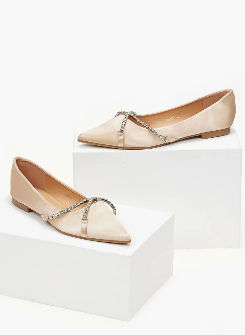 Καλύτερες κριτικές για ⭐ The Fashion Project Μπαλαρίνες σατέν με Strass χωρίς τακούνι - Άμμου 😍 8 Καλύτερες κριτικές για ⭐ The Fashion Project Μπαλαρίνες σατέν με Strass χωρίς τακούνι - Άμμου 😍 - Image 6