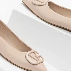 Αγορά ⌛ The Fashion Project Μπαλαρίνες μυτερές με ματ διακοσμητικό - Μπεζ ✔️ 10 Αγορά ⌛ The Fashion Project Μπαλαρίνες μυτερές με ματ διακοσμητικό - Μπεζ ✔️ -Sneakers Κατάστημα isies muteres goves me mat diakosmitiko 98935 kyd0