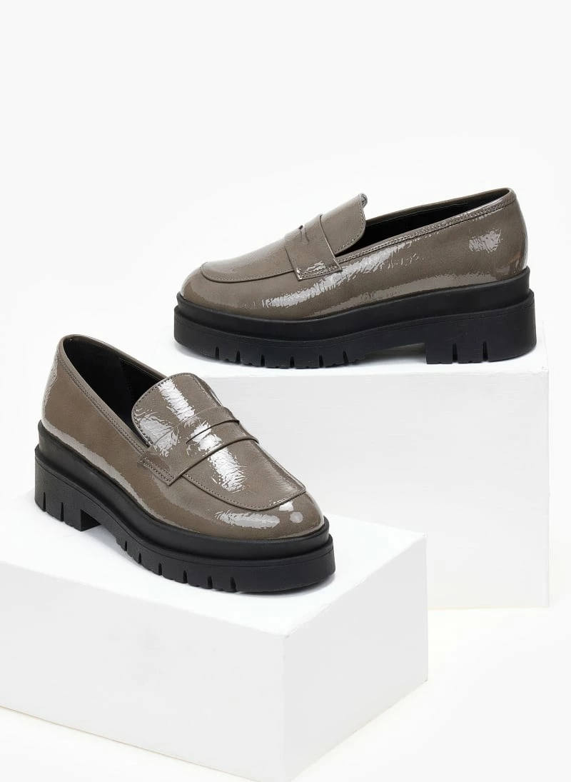 Αγορά 💯 Loafers λουστρίνι Tfp - Γκρι 😍 4 Αγορά 💯 Loafers λουστρίνι Tfp - Γκρι 😍 - Image 2