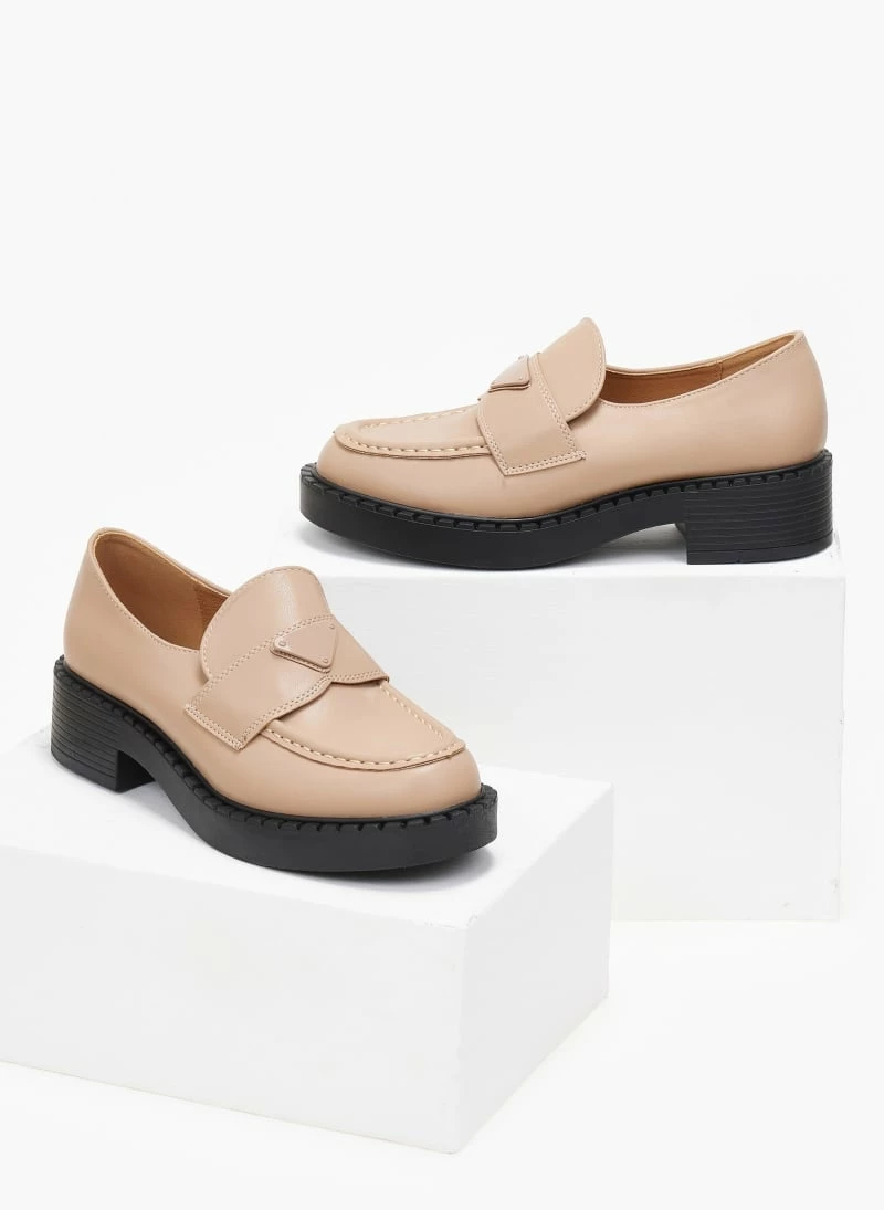 Το φθηνότερο ⌛ The Fashion Project Loafers Chunky με εξωτερική ραφή - Μπεζ 👍 5 Το φθηνότερο ⌛ The Fashion Project Loafers Chunky με εξωτερική ραφή - Μπεζ 👍 - Image 3