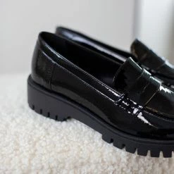 Πολύ καλή προσφορά 😉 Loafers λουστρίνι Estil - Μαύρο 🔔 -Sneakers Κατάστημα loafers loustrini estil 108494 g13g