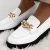 Εξοδος 🔔 Loafers λουστρίνι με αλυσίδα Tfp - Λευκό 😍 -Sneakers Κατάστημα loafers loustrini me alusida tfp 108257 2d1e