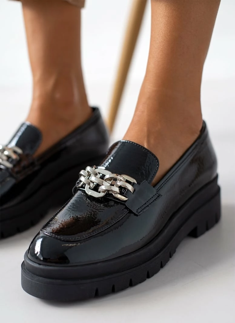 Flash Sale ✔️ Loafers λουστρίνι με αλυσίδα Tfp - Μαύρο 🥰 6 Flash Sale ✔️ Loafers λουστρίνι με αλυσίδα Tfp - Μαύρο 🥰 - Image 4