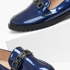 Ολοκαίνουργιο 😍 The Fashion Project Loafers λουστρίνι με μικρά Strass - Μπλε 🤩 -Sneakers Κατάστημα loafers loustrini me mikra strass 109091 e6kg