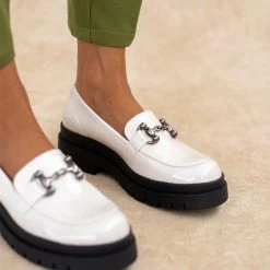 Εκπτωση ✨ Loafers λουστρίνι με ψηλή σόλα Estil - Μπεζ 😍