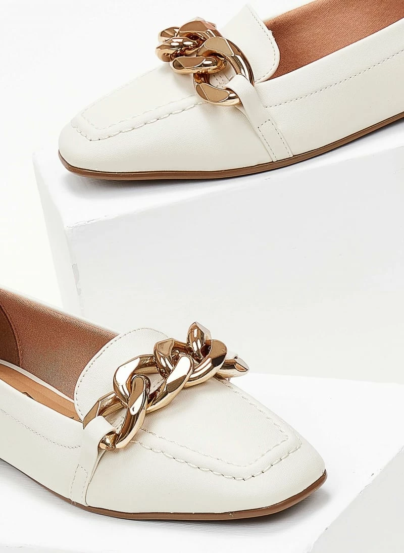 Ολοκαίνουργιο ✔️ Loafers με αλυσίδα VIZZANO 1369.102 - Λευκό 💯 3 Ολοκαίνουργιο ✔️ Loafers με αλυσίδα VIZZANO 1369.102 - Λευκό 💯