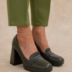 Εκπτωση 🔔 The Fashion Project Loafers με λεπτή φιάπα - Λαδί 😍