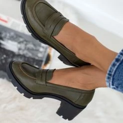 Εκπτωση ❤️ Loafers με τακούνι Estil - Λαδί 😀