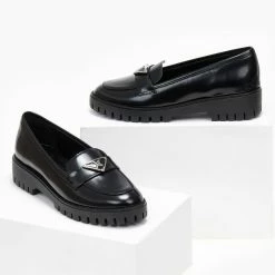 Κουπόνι 😍 Loafers με τρίγωνο διακοσμητικό Tfp - Μαύρο ❤️ -Sneakers Κατάστημα loafers me trigwno diakosmitiko 108253 8fdk