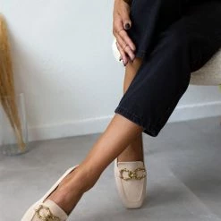 Προώθηση ✔️ The Fashion Project Loafers Suede με μεταλλικό διακοσμητικό - Μπεζ 🔥 -Sneakers Κατάστημα loafers suede me metalliko diakosmitiko 105528 uo5e