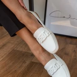 Best Pirce 🥰 The Fashion Project Loafers με ματ διακοσμητικό στο ίδιο χρώμα - Λευκό 🔔