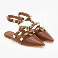 Φτηνός 🎁 The Fashion Project Μπαλαρίνες με μπαρέτα και τρουκς - Καφέ 🧨 13 Φτηνός 🎁 The Fashion Project Μπαλαρίνες με μπαρέτα και τρουκς - Καφέ 🧨 -Sneakers Κατάστημα mpalarines me mpareta kai trouks 107099 kl40