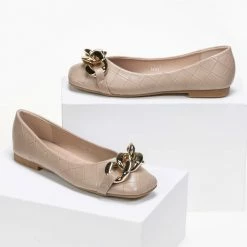 Η καλύτερη συμφωνία 🥰 The Fashion Project Μπαλαρίνες με Pattern καπιτονέ και αλυσίδα - Πούρο 🛒 -Sneakers Κατάστημα mpalarines me pattern kapitone kai alusida 87054 6mxx