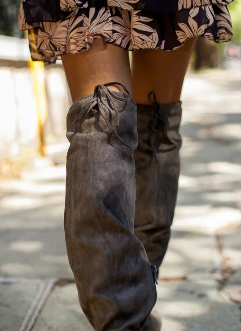 Best Pirce 🧨 The Fashion Project Μπότες πάνω από το γόνατο Suede - Λαδί ⌛ 9 Best Pirce 🧨 The Fashion Project Μπότες πάνω από το γόνατο Suede - Λαδί ⌛ - Image 7