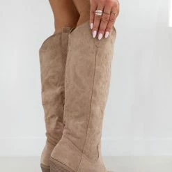 Νέος 🧨 The Fashion Project Μπότες Cowboy μυτερές - Τάουπε 🛒 -Sneakers Κατάστημα mpotes cowboy muteres 109377 wosa