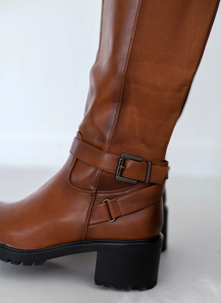 Πολύ καλή προσφορά 🤩 The Fashion Project Μπότες με χιαστί ζωνάκι - Ταμπά 😀 6 Πολύ καλή προσφορά 🤩 The Fashion Project Μπότες με χιαστί ζωνάκι - Ταμπά 😀 - Image 4