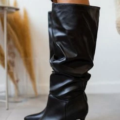 Φτηνός 👍 The Fashion Project Μπότες μυτερές με σούρες - Μαύρο ✨