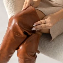 Εκπτωση 🌟 The Fashion Project Μπότες πάνω από το γόνατο με ξύλινο τακούνι - Ταμπά 👍 -Sneakers Κατάστημα mpotes panw apo to gonato me ksulino takouni 108889 sud9