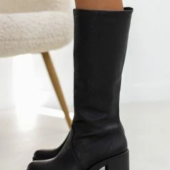 Κουπόνι 🔔 The Fashion Project Μπότες Suede με κρεπ σόλα και τακούνι - Μαύρο 👍 -Sneakers Κατάστημα mpotes suede me krep sola kai takouni 109092 iskf