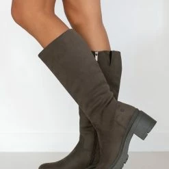 Φτηνός 🎉 Xti Footwear Μπότες Suede με τετράγωνο τακούνι Xti 140579 - Χακί 😍 -Sneakers Κατάστημα mpotes suede me tetragwno takouni xti 140579 105700 veu3