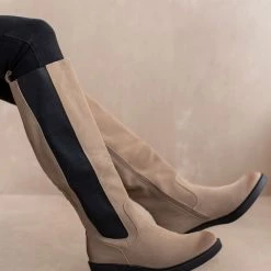 Η καλύτερη συμφωνία 👏 The Fashion Project Μπότες Suede με χαμηλό τακούνι και λάστιχο - Τάουπε 🛒 -Sneakers Κατάστημα mpotes suede me xamilo takouni kai lastixo 105981 4h1m