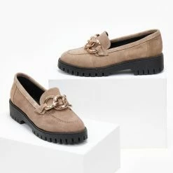 Κουπόνι 🎁 Loafers καστόρι με αλυσίδα Estil - Μπεζ ✔️ -Sneakers Κατάστημα oxfords kastorina me alusida estil 107974 ug74