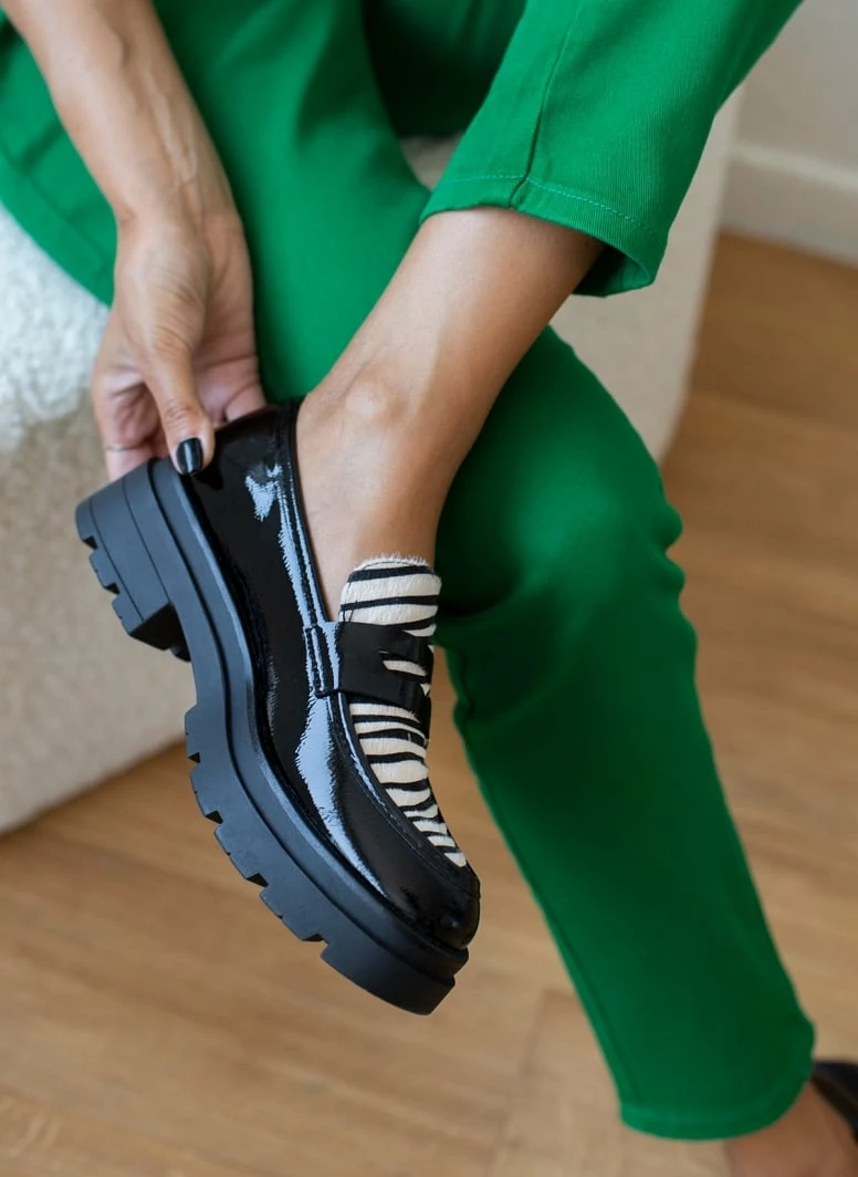 Προώθηση 😍 Xti Footwear Loafers λουστρίνι με οικολογικό Ponyskin Xti 140215 - Zebra 🥰 7 Προώθηση 😍 Xti Footwear Loafers λουστρίνι με οικολογικό Ponyskin Xti 140215 - Zebra 🥰 - Image 5