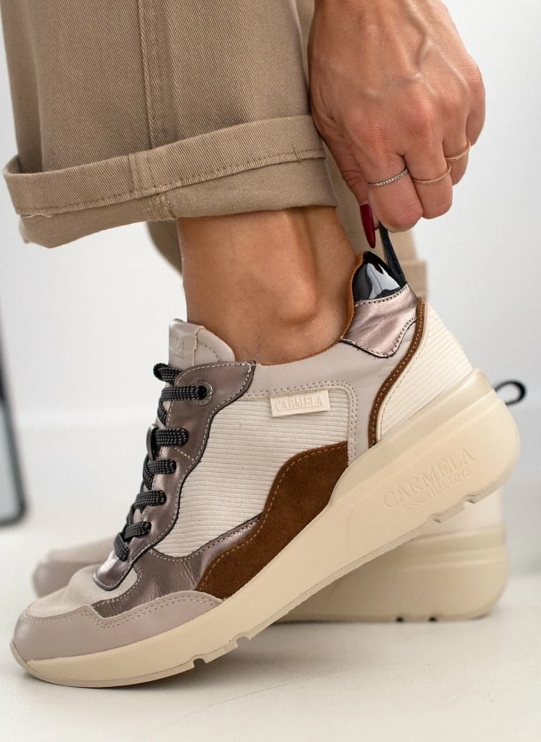 Αγορά 👍 Sneakers δερμάτινα CARMELA 160263 - Πάγου 🎁 3 Αγορά 👍 Sneakers δερμάτινα CARMELA 160263 - Πάγου 🎁