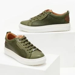 Πολύ καλή προσφορά 💯 Sneakers δερμάτινα με Pattern CARMELA 160214 - Χακί 😍 -Sneakers Κατάστημα sneakers dermatina me pattern carmela 160214 105617 lk7j