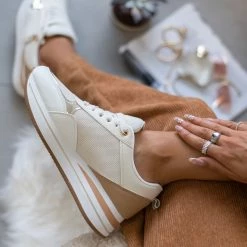 Κουπόνι ⌛ The Fashion Project 👟 Sneakers με φερμουάρ - Μπεζ 🎉 18 Κουπόνι ⌛ The Fashion Project 👟 Sneakers με φερμουάρ - Μπεζ 🎉 -Sneakers Κατάστημα sneakers me fermouar 106073 7j9t