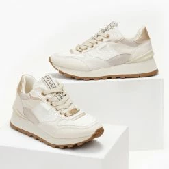 Φτηνός 😉 Xti Footwear 👟 Sneakers με καπιτονέ ύφασμα Xti 140016 - Πάγου 💯 -Sneakers Κατάστημα sneakers me kapitone ufasma xti 140016 105626 sslp