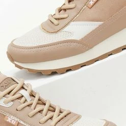 Κουπόνι 😉 Xti Footwear 👟 Sneakers με χρυσή λεπτομέρεια στη σόλα Xti 140314 - Μπεζ 😉 11 Κουπόνι 😉 Xti Footwear 👟 Sneakers με χρυσή λεπτομέρεια στη σόλα Xti 140314 - Μπεζ 😉 -Sneakers Κατάστημα sneakers me xrusi leptomereia sti sola xti 140314 106392 ki6r