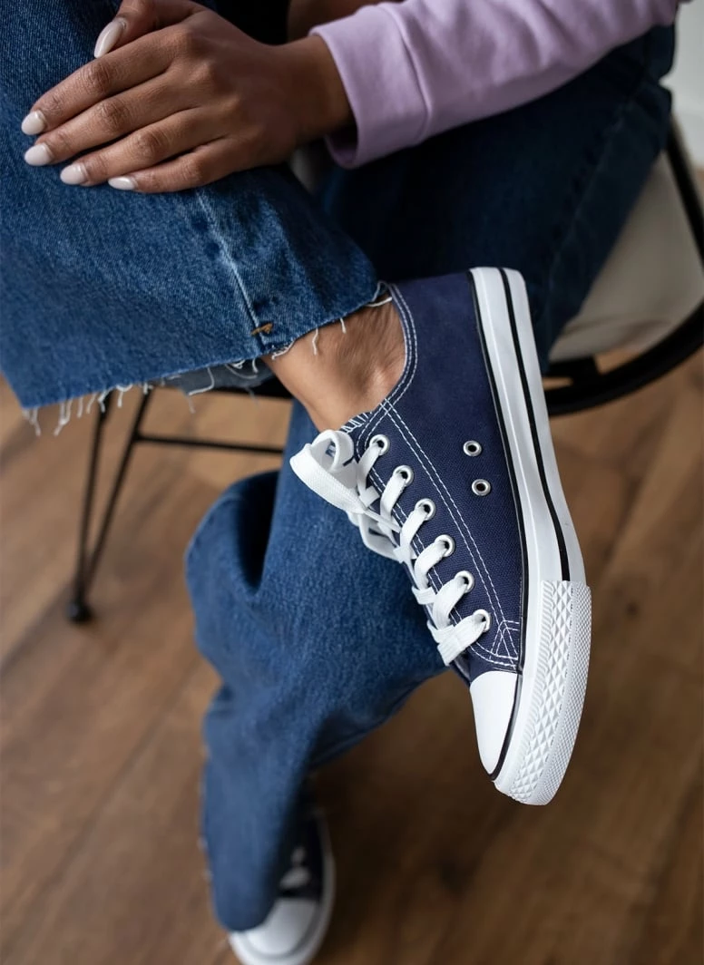 Προϋπολογισμός 🔥 The Fashion Project 👟 Sneakers πάνινα Basic με κορδόνια - Μπλε 🎉 6 Προϋπολογισμός 🔥 The Fashion Project 👟 Sneakers πάνινα Basic με κορδόνια - Μπλε 🎉 - Image 4