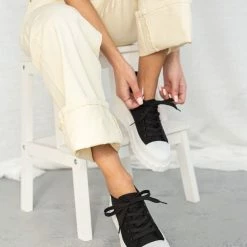 Προϋπολογισμός 🎁 The Fashion Project 👟 Sneakers πάνινα με σχέδιο στη σόλα - Μαύρο ⌛ 15 Προϋπολογισμός 🎁 The Fashion Project 👟 Sneakers πάνινα με σχέδιο στη σόλα - Μαύρο ⌛ -Sneakers Κατάστημα sneakers panina me sxedio sti sola 99775 cni5