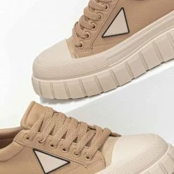 Εξοδος 🔔 The Fashion Project 👟 Sneakers σε συνδυασμούς χρωμάτων - Πούρο 👏 -Sneakers Κατάστημα sneakers se sunduasmous xrwmatwn 94359 50v1