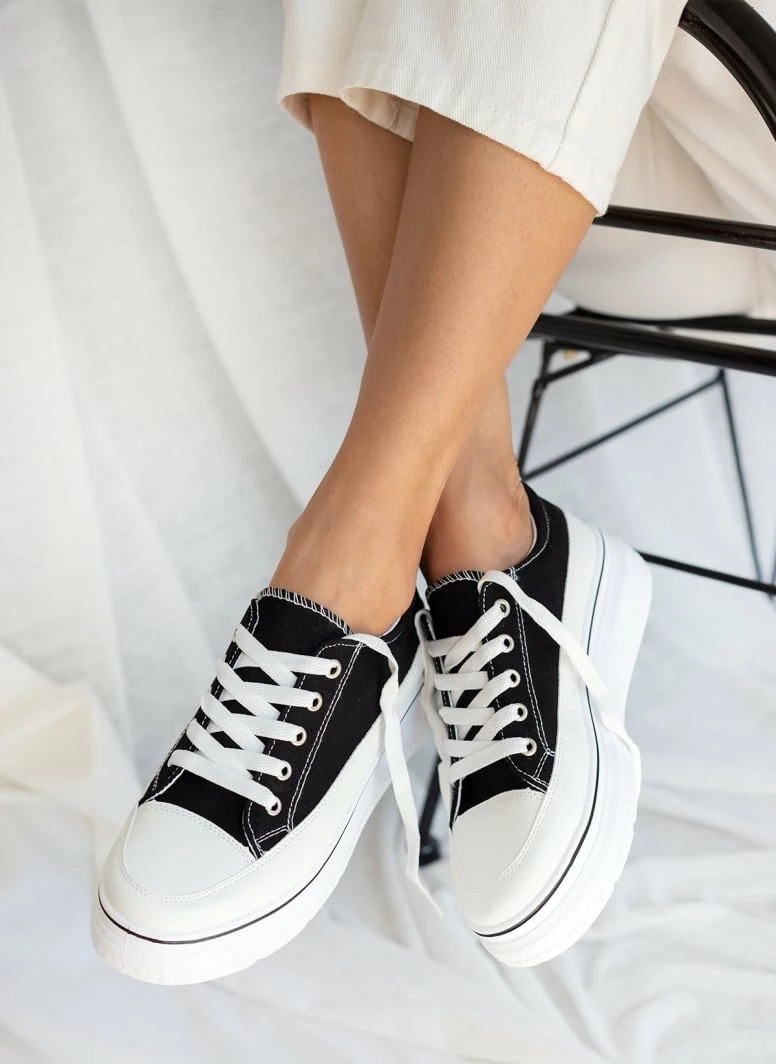 Ολοκαίνουργιο 🎉 The Fashion Project 👟 Sneakers πάνινα με εφέ ραφές - Μαύρο 👍 3 Ολοκαίνουργιο 🎉 The Fashion Project 👟 Sneakers πάνινα με εφέ ραφές - Μαύρο 👍